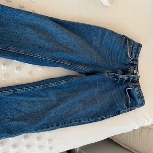 BDG blue mom jeans - only worn once!
